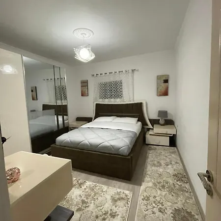 Shaholli Apartment Korce Exterior foto