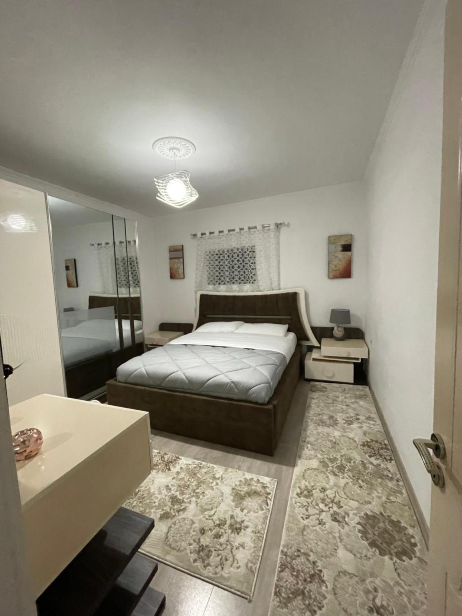Shaholli Apartment Korce